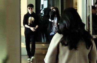 娱乐吃瓜秀最新视频,揭秘最新热点事件,带你领略娱乐圈风云变幻 第3张 娱乐吃瓜秀最新视频,揭秘最新热点事件,带你领略娱乐圈风云变幻 第3张